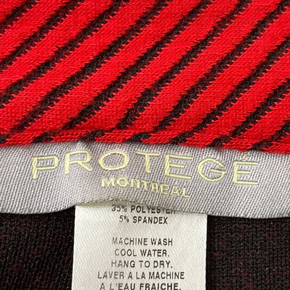 Protégé Montreal Lipstick Red & Black Ribbed Striped w/ 3-Quarter Sleeves Jacket - Picture 15 of 16